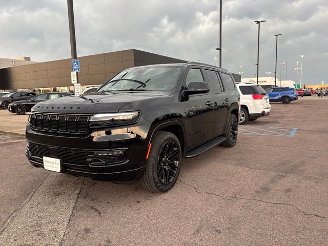2023 Jeep Wagoneer