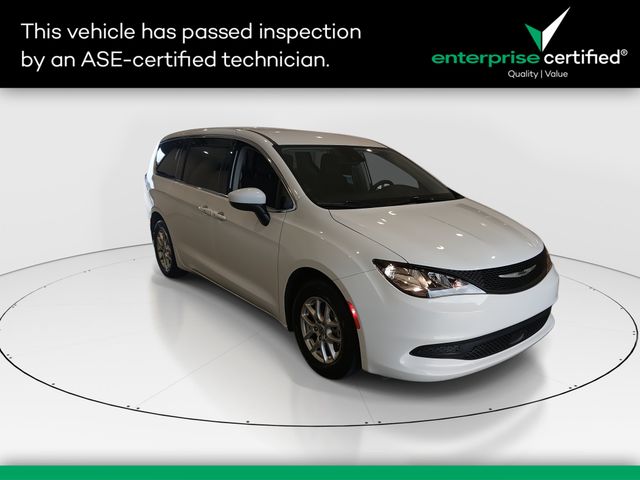 2023 Chrysler Voyager