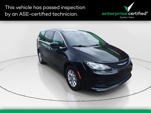 2023 Chrysler Voyager