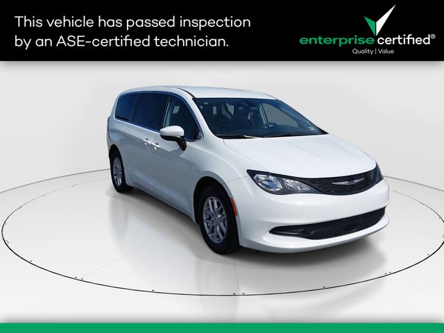 2022 Chrysler Voyager