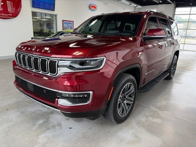 2022 Jeep Wagoneer