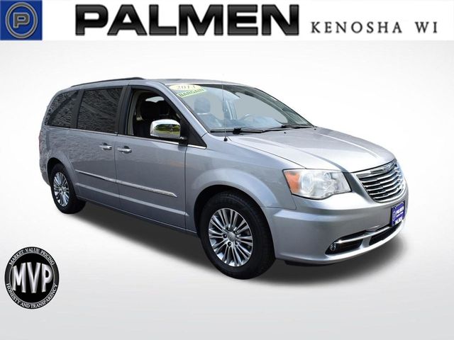 2013 Chrysler Town & Country