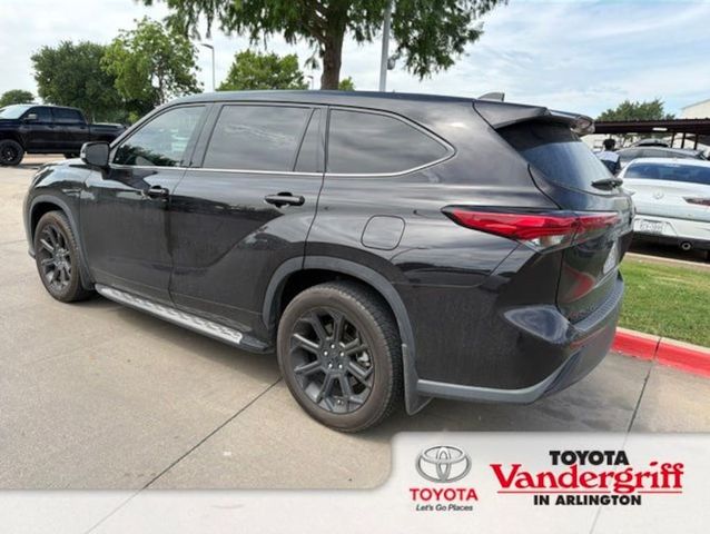 2022 Toyota Highlander