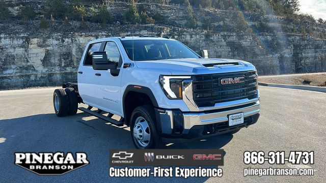 2026 GMC Sierra 3500 HD Chassis Cab