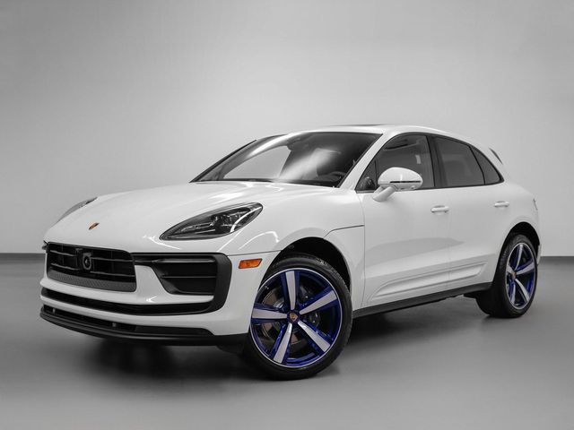 2025 Porsche Macan
