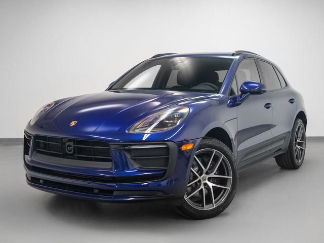 2025 Porsche Macan