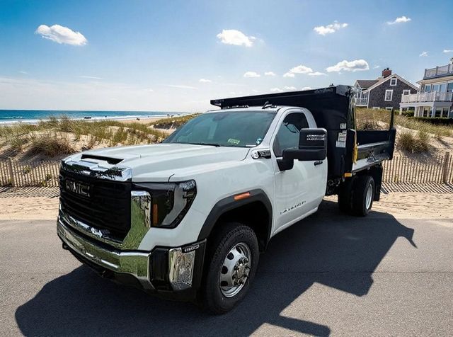 2025 GMC Sierra 3500 HD Chassis Cab