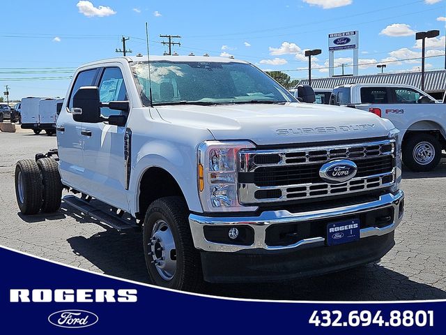 2026 Ford Super Duty F-350 DRW
