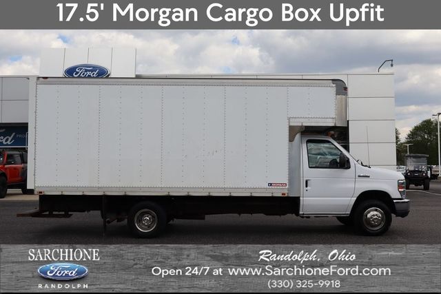 2014 Ford E-450SD