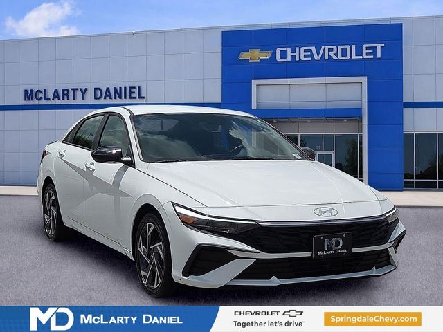 2025 Hyundai Elantra Hybrid