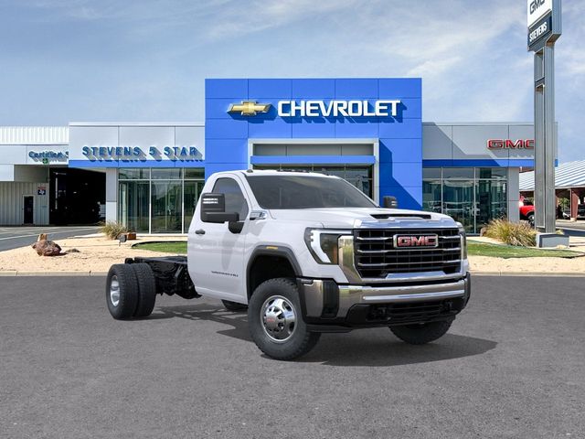 2026 GMC Sierra 3500 HD Chassis Cab