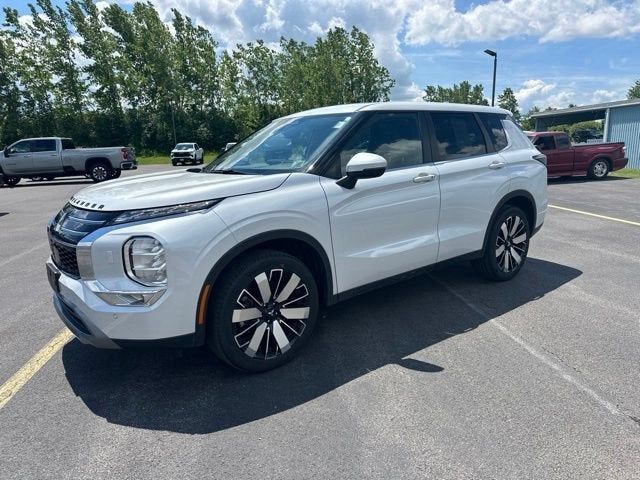 2025 Mitsubishi Outlander