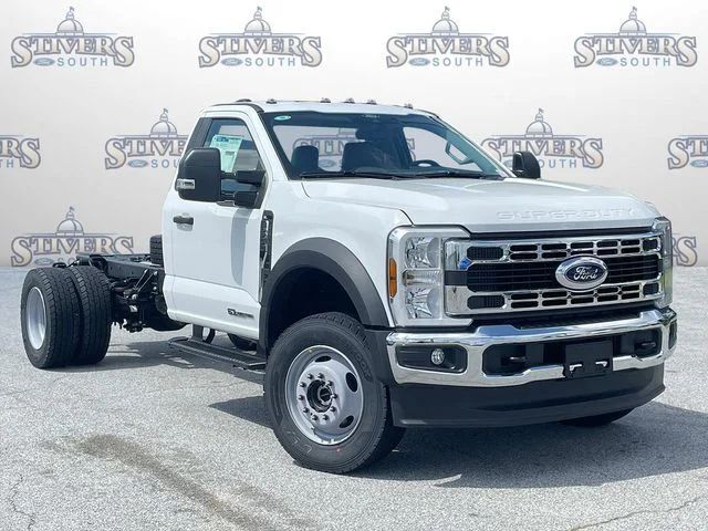 2025 Ford F-600SD
