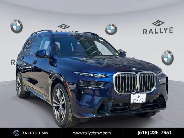 2024 BMW X7