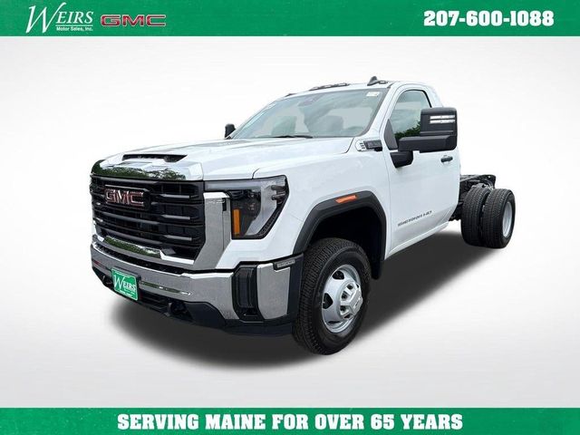 2026 GMC Sierra 3500 HD Chassis Cab
