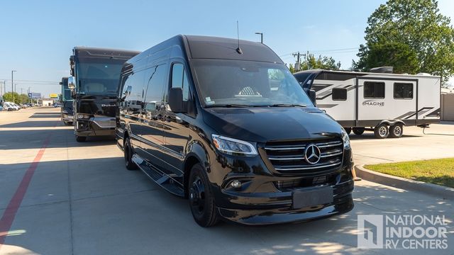 2026 Midwest Automotive Designs Day Cruiser