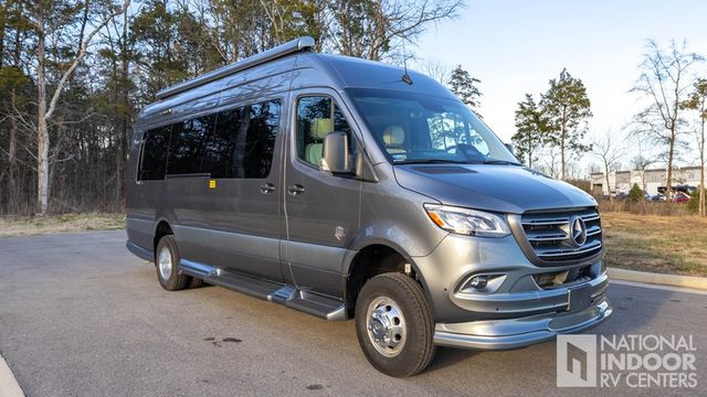 2026 Ogv Luxury Coach V-Rv