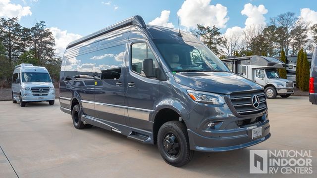 2027 Grech Vacanza-Ion-24 Awd