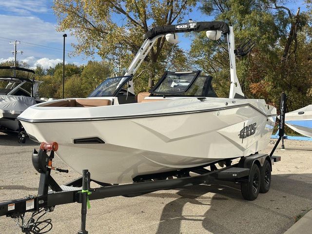 2025 Axis Wake Research T220