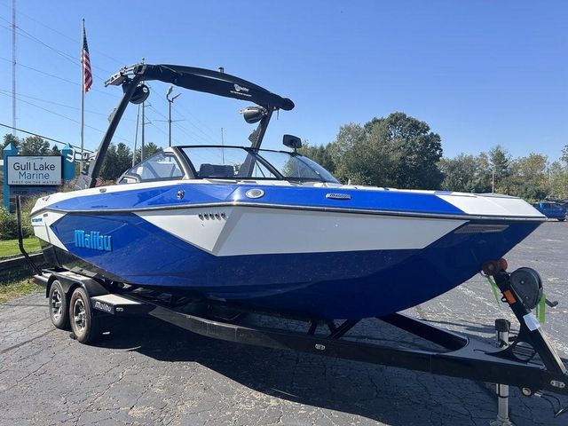 2024 Malibu Boats 23 LSV