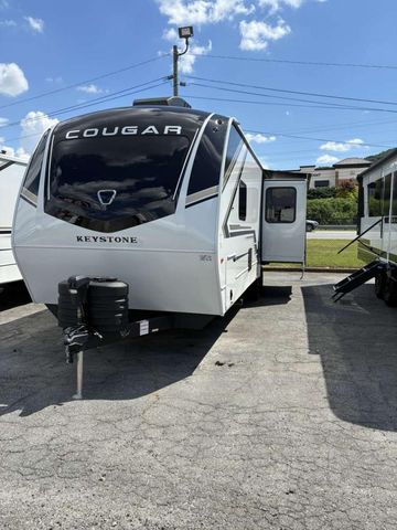 2026 Keystone COUGAR HALF-TON