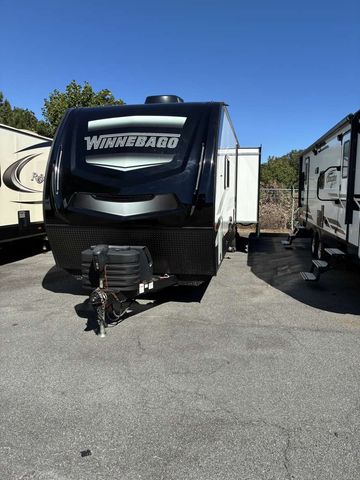 2022 Winnebago VOYAGE