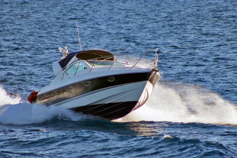 Best Way to Sell a Boat: Set A Negotiation Buffer