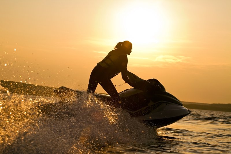 Your Guide to Choosing the Right Waverunner
