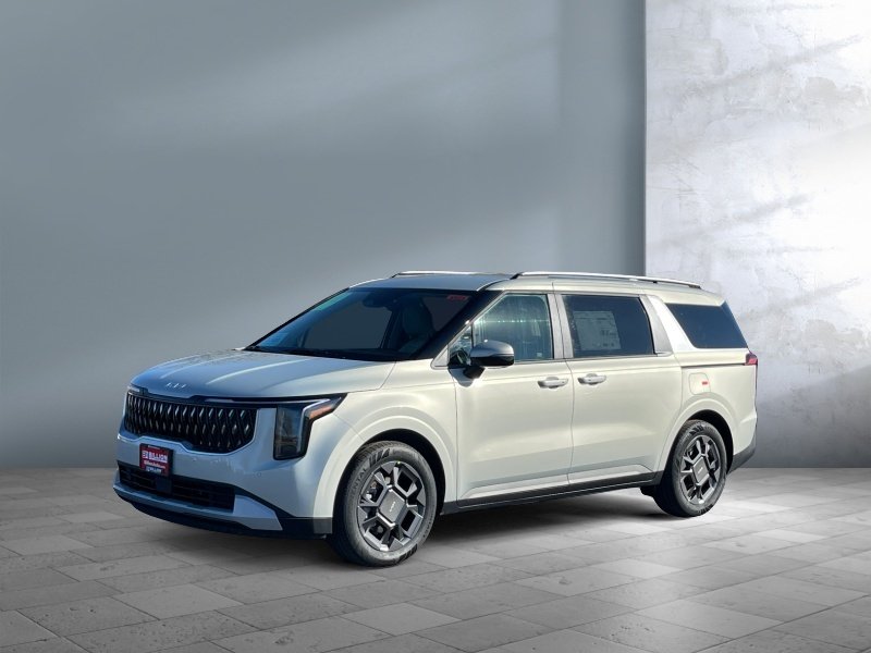 2026 Kia Carnival Hybrid — front three-quarter view