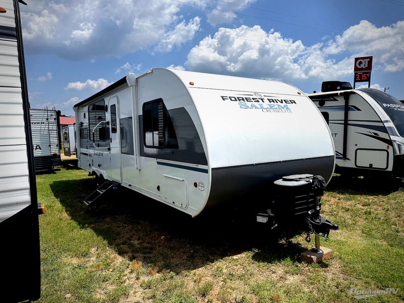 2025 Forest River Salem Cruise Lite — front three-quarter view