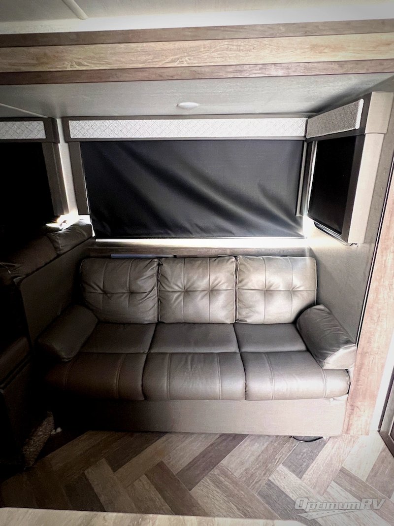 2020 Forest River Salem Cruise Lite — front three-quarter view