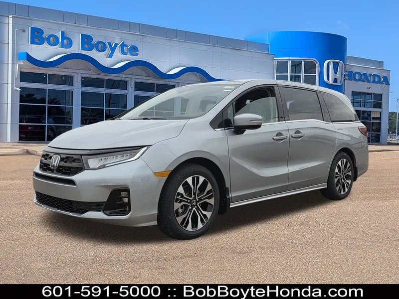 2026 Honda Odyssey N/A — front three-quarter view