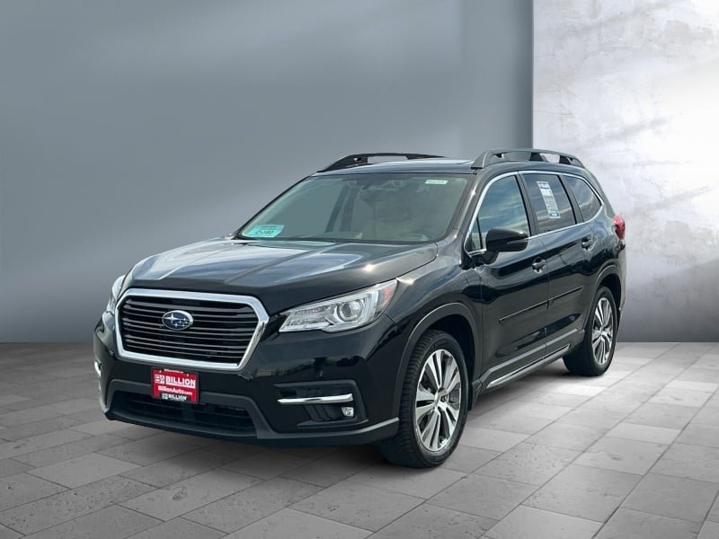 2021 Subaru Ascent — front three-quarter view