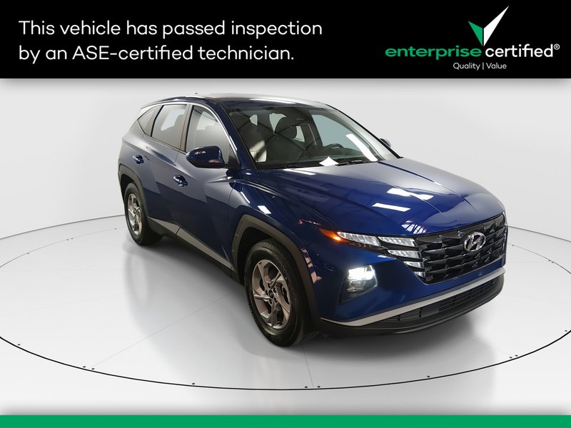 2023 Hyundai Tucson SE FWD — front three-quarter view