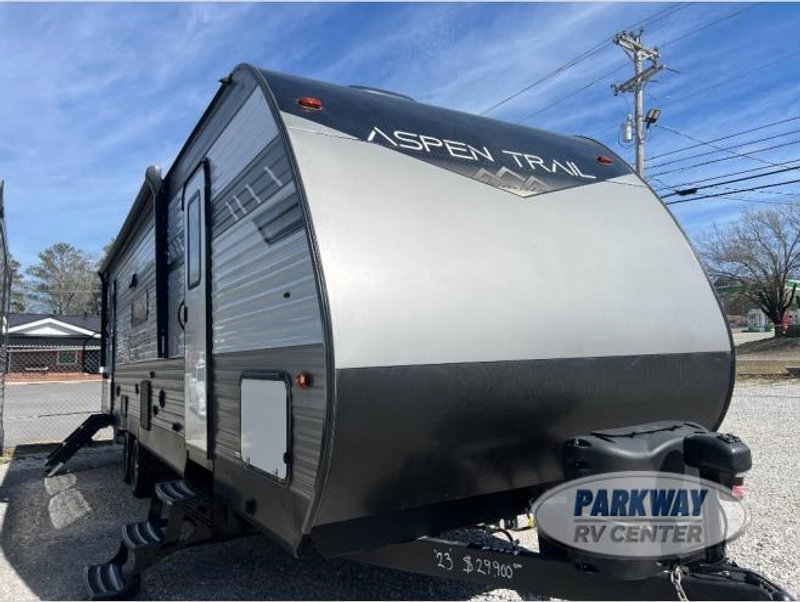2023 Dutchmen RV Aspen Trail — front three-quarter view