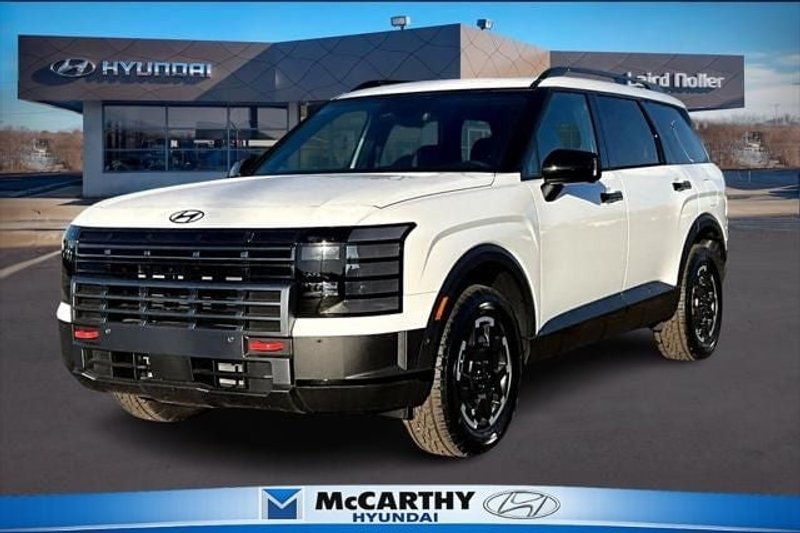 2026 Hyundai Palisade J2452A65 — front three-quarter view