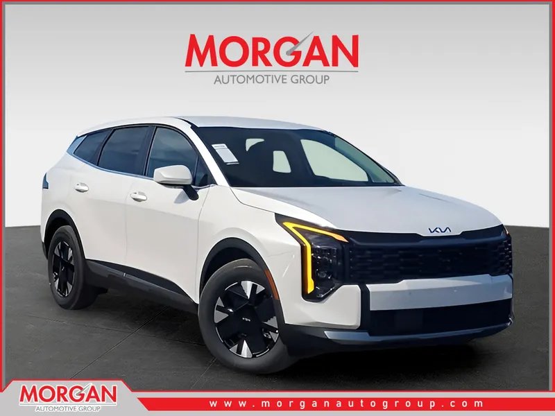 2026 Kia Sportage Hybrid LX in White — front three-quarter view
