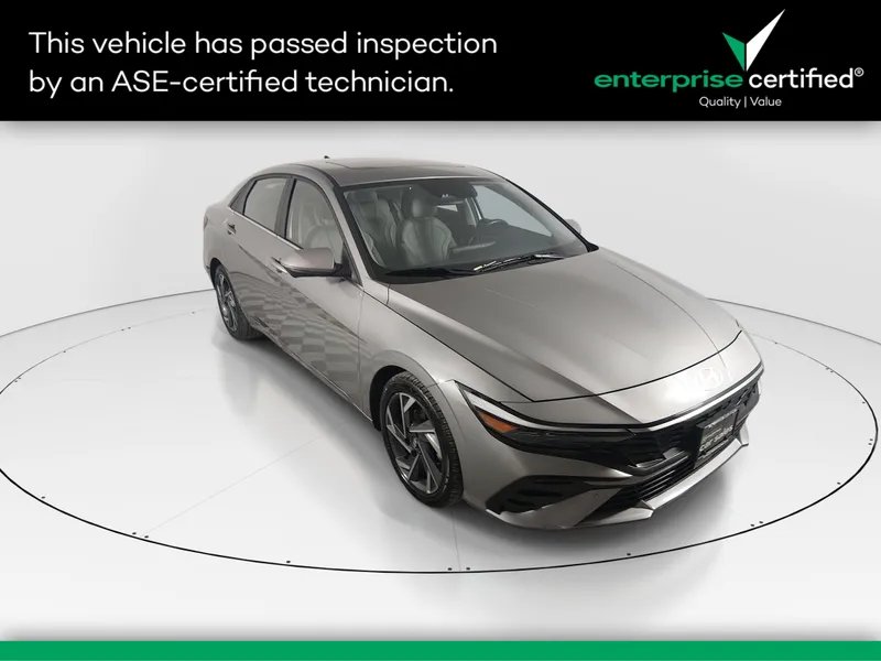 2024 Hyundai Elantra Limited IVT — front three-quarter view