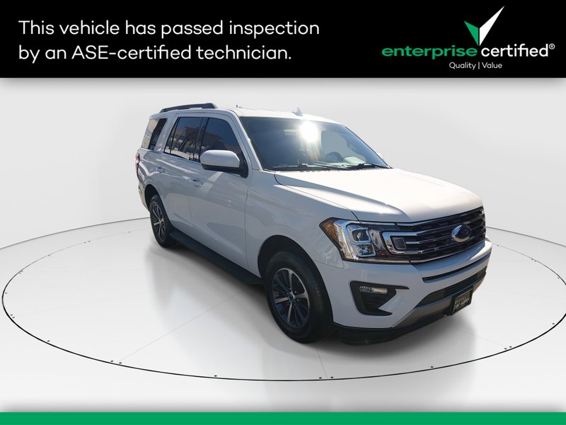 2021 Ford Expedition XLT 4x2 — front three-quarter view