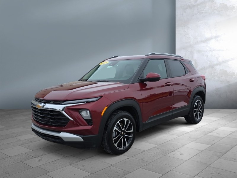2025 Chevrolet Trailblazer — front three-quarter view