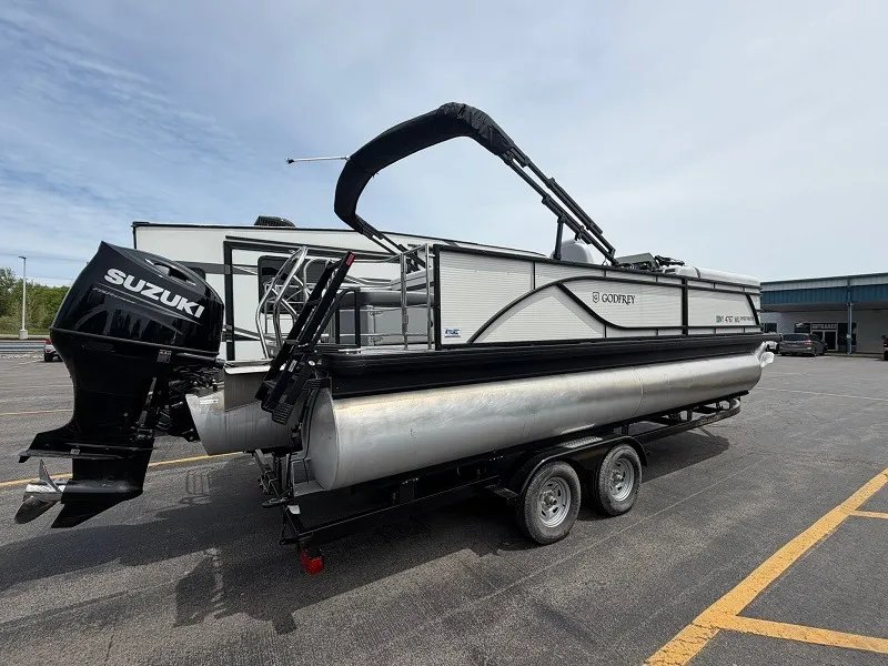 2024 Godfrey Pontoons Sweetwater — front three-quarter view