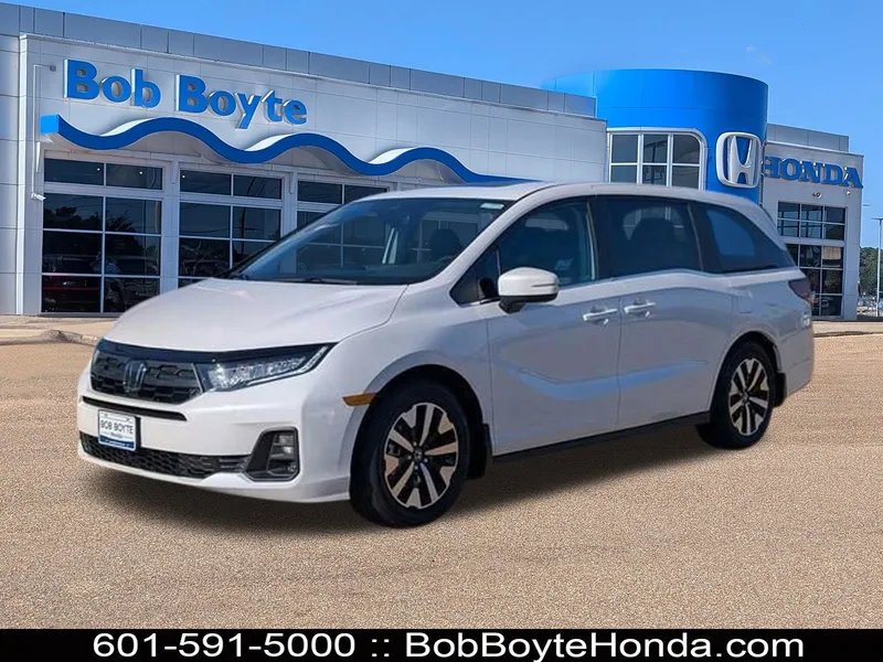 2026 Honda Odyssey N/A — front three-quarter view