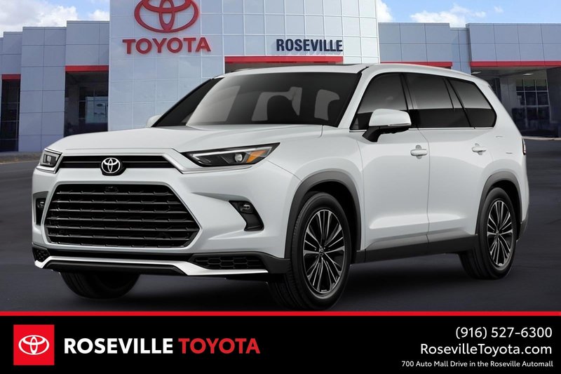 2026 Toyota Grand Highlander Hybrid — front three-quarter view