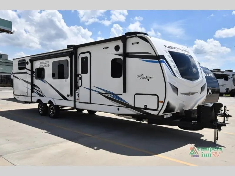 2022 Coachmen RV Freedom Express Liberty Edition — front three-quarter view
