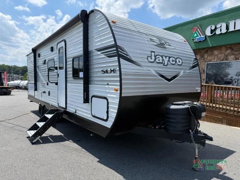 2025 Jayco Jay Flight — front three-quarter view