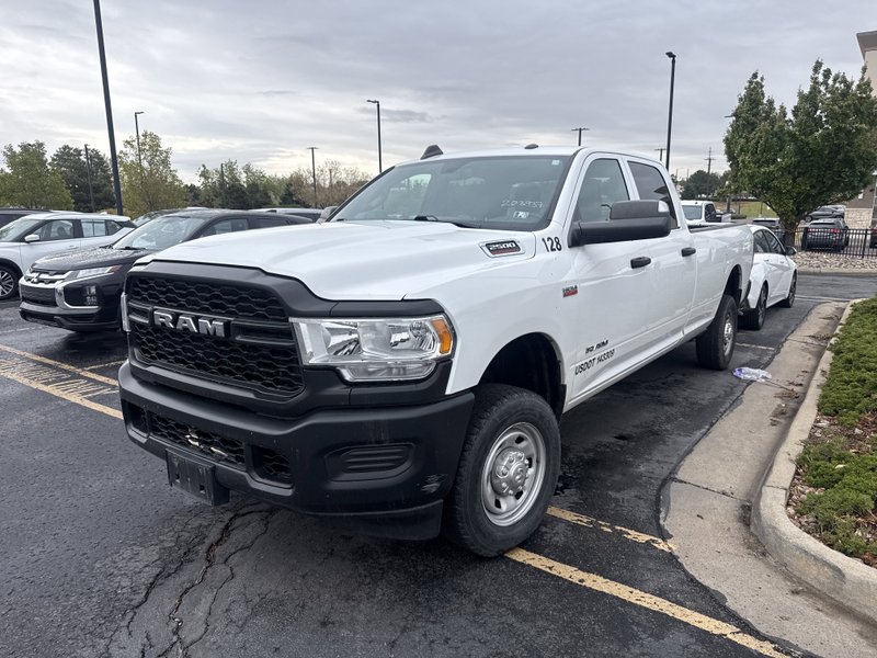 2022 Ram 2500 Tradesman 4x4 Crew Cab 8' Box — front three-quarter view