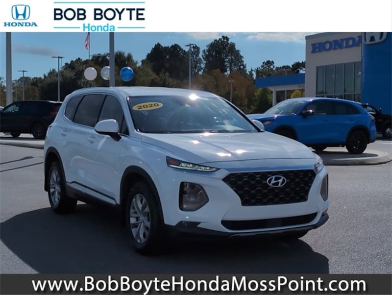 2020 Hyundai Santa Fe SEL in Quartz White — front three-quarter view