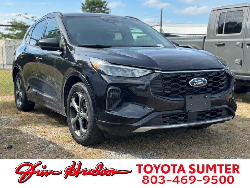 2024 Ford Escape — front three-quarter view