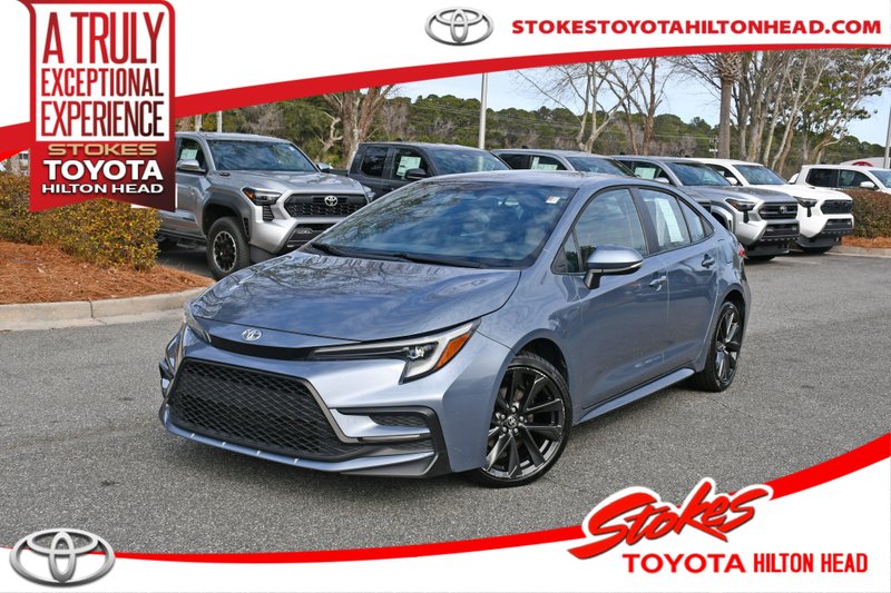 2023 Toyota Corolla SE — front three-quarter view
