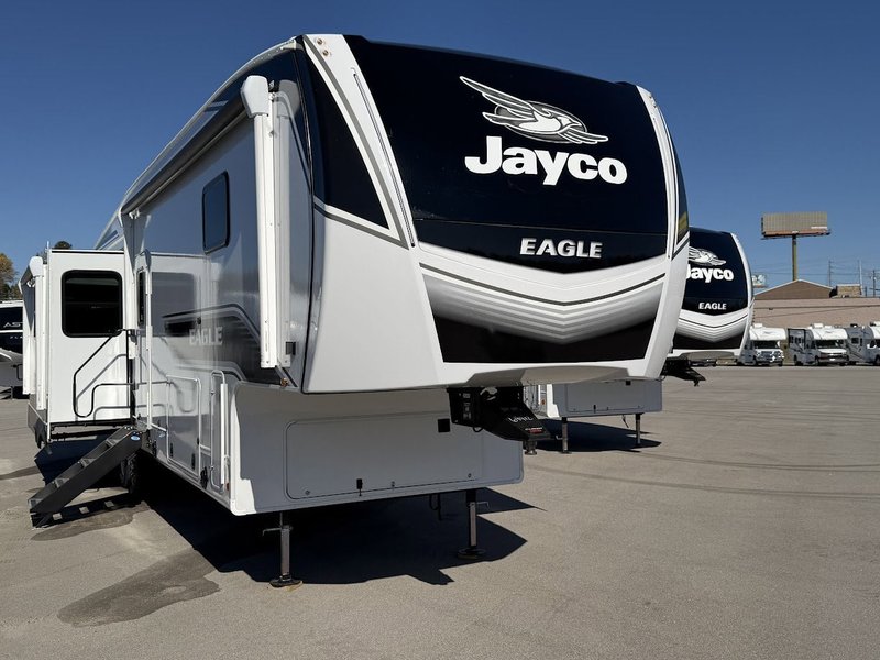 2026 Jayco Eagle — front three-quarter view